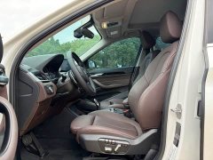 BMW X1 sDrive20Li Fashion Edition - ფოტო 6