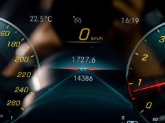 Mercedes-Benz CLS 300 Luxury - ფოტო 10