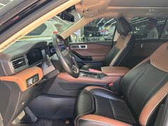 Ford Explorer 2023 EcoBoost 285 AWD Titanium 7-Seater - ფოტო 4