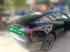 Tesla Model 3 Rear-Wheel Drive - ფოტო 4
