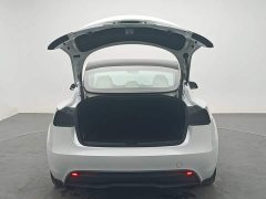 Tesla Model 3 Long Range All-Wheel Drive - ფოტო 13