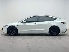 Tesla Model 3 Long Range All-Wheel Drive - ფოტო 2