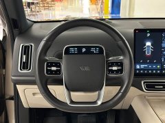 Li Auto L9 Ultra - ფოტო 17