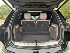 NIO ES8 Six-Seat Executive Signature Edition - ფოტო 15