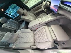 NIO ES8 Six-Seat Executive Signature Edition - ფოტო 16