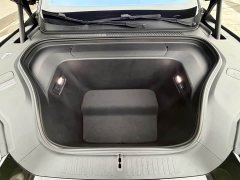 NIO ES8 Six-Seat Executive Signature Edition - ფოტო 19