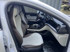 BYD Qin PLUS Glory Edition DM-i 55KM Leading - ფოტო 14
