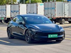 Tesla Model 3 High Performance All-Wheel Drive - ფოტო 3