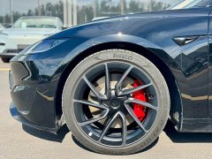Tesla Model 3 High Performance All-Wheel Drive - ფოტო 8