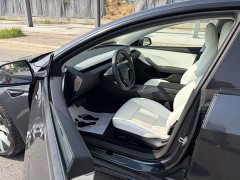 Tesla Model 3 Rear-Wheel Drive - ფოტო 4
