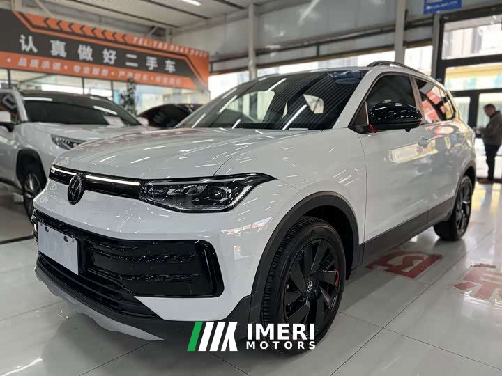 Volkswagen Touareg Sharp 1.5L Keen Edition