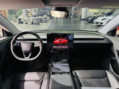 Tesla Model 3 Rear-Wheel Drive - ფოტო 5