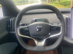 Volvo EX30 Rear-Wheel Drive Extended Range Ultra - ფოტო 6