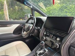 Lexus LM 2020 300h Four-Seat Royal Edition - ფოტო 9