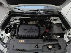 Mitsubishi Outlander 2020 2.4L AWD Enjoy Edition 7-Seater - ფოტო 6