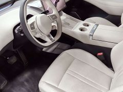 Xiaomi YU7 2025 Four-Wheel Drive Max Edition - ფოტო 4