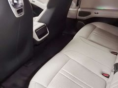 Xiaomi YU7 2025 Four-Wheel Drive Max Edition - ფოტო 6