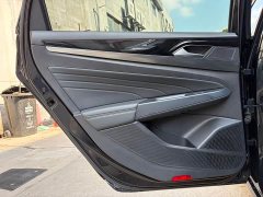 Volkswagen Passat 2022 280TSI Elite - ფოტო 17