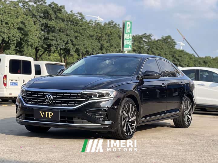 Volkswagen Passat 2022 330TSI Luxury - ავტომობილი ჩინეთიდან
