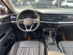 Volkswagen Passat 2022 330TSI Luxury - ფოტო 10