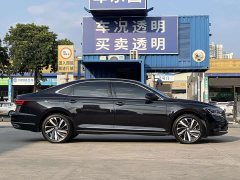 Volkswagen Passat 2022 330TSI Luxury - ფოტო 17
