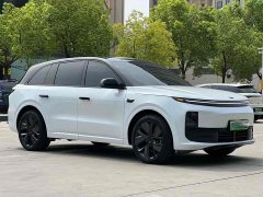 Li Auto L6 Pro - ფოტო 3