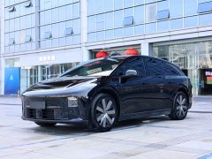 Li Auto i6 Four-Wheel Drive Standard Edition - ფოტო 1