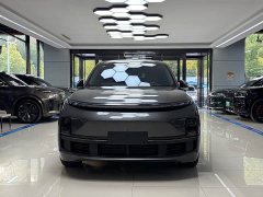 Li Auto L8 Pro - ფოტო 2