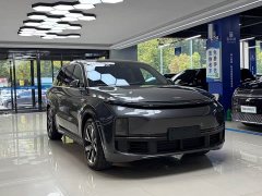 Li Auto L8 Pro - ფოტო 3