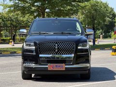 Lincoln Navigator 2022 Presidential Edition 3.5T - ფოტო 1