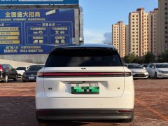 Li Auto i8 Standard Edition - ფოტო 4