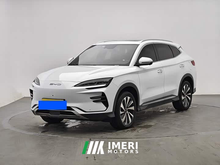 BYD Song Plus New Energy Glory Edition EV 520km Deluxe