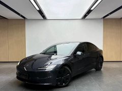 Tesla Model 3 Rear-Wheel Drive - ფოტო 1