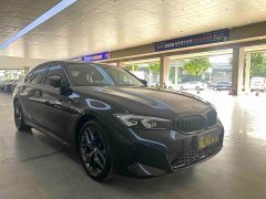 BMW 3 Series 330Li M Sport Night Edition Package - ფოტო 3
