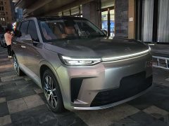 GAC Aion S9 Qiankun Ultra 6-Seater - ფოტო 3
