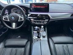 BMW 5 Series (Imported) Facelift 540i Elegance M Sport Package - ფოტო 11