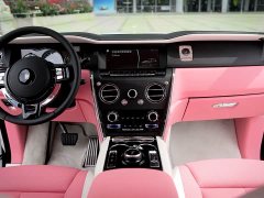 Rolls-Royce Cullinan 2020 Black Badge - ფოტო 14