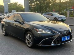 Lexus ES 200 Premium Edition - ფოტო 3