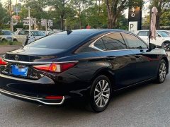 Lexus ES 200 Premium Edition - ფოტო 7