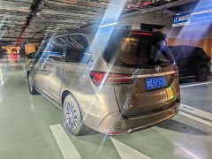 Buick GL8 Land Business Class Intelligent Premium Edition - ფოტო 10
