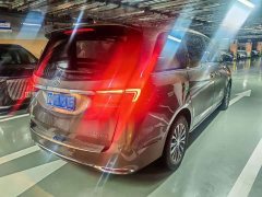 Buick GL8 Land Business Class Intelligent Premium Edition - ფოტო 11