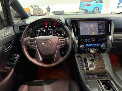Toyota Alphard Hybrid 2.5L Premium Gold Edition - ფოტო 9