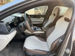 BYD Qin PLUS Glory Edition DM-i 55KM Leading - ფოტო 6