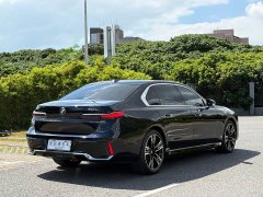 BMW 7 Series 740Li Premier M Sport Package - ფოტო 14