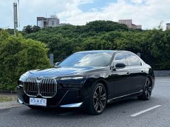 BMW 7 Series 740Li Premier M Sport Package - ფოტო 2