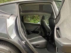 Tesla Model Y Rear-Wheel Drive - ფოტო 15