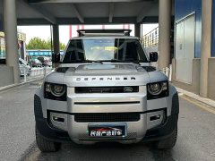 Land Rover Defender 110 P400 Dark Edition - ფოტო 2