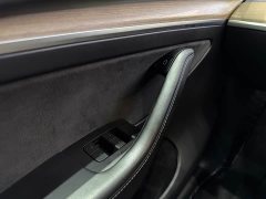 Tesla Model Y Rear-Wheel Drive - ფოტო 12