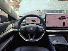Buick Zhijing L7 EREV Luxury Xiaoyao Smart Driving Edition - ფოტო 2