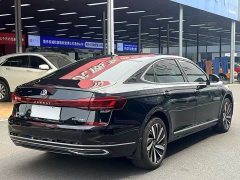 Volkswagen Passat 330TSI Elite - ფოტო 4
